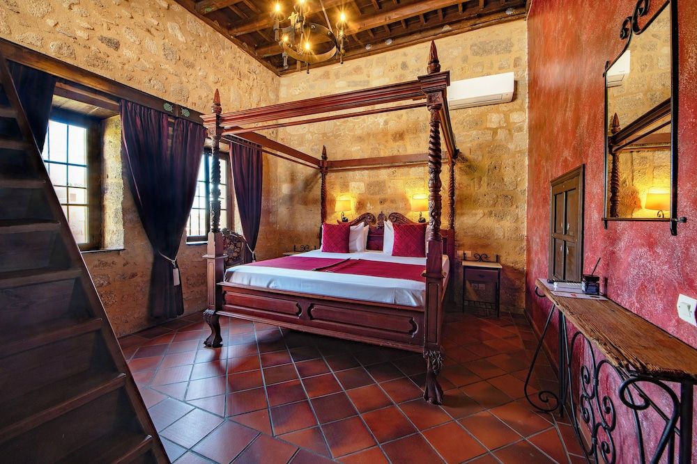 Superior Suite (Kings Chamber)