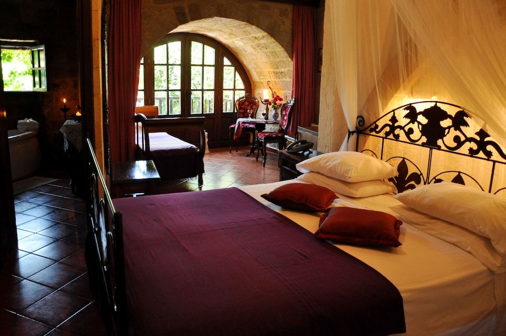 Superior Suite (Queens Chamber)