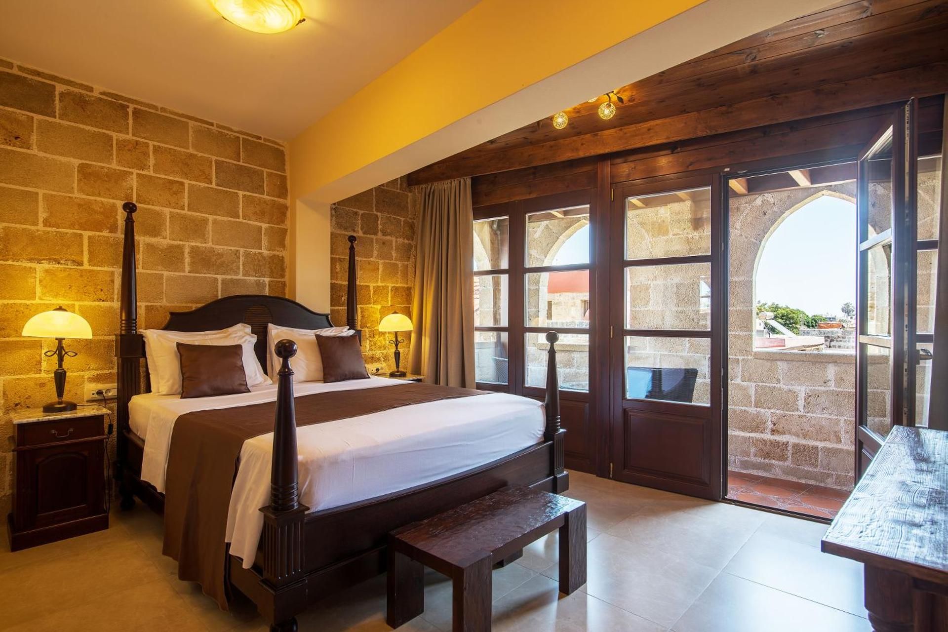 Deluxe Double Room with Balcony