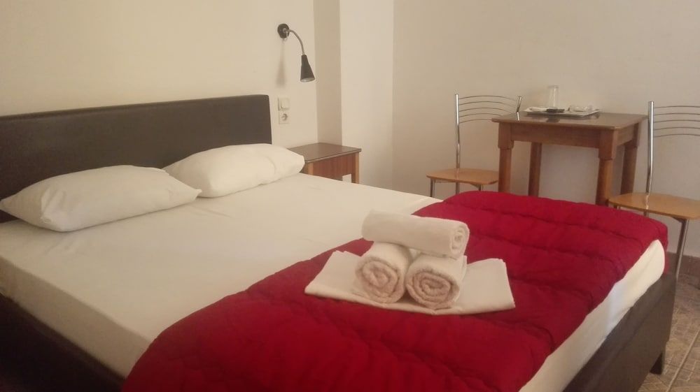 Hotel Ionion Double or Twin Room 5