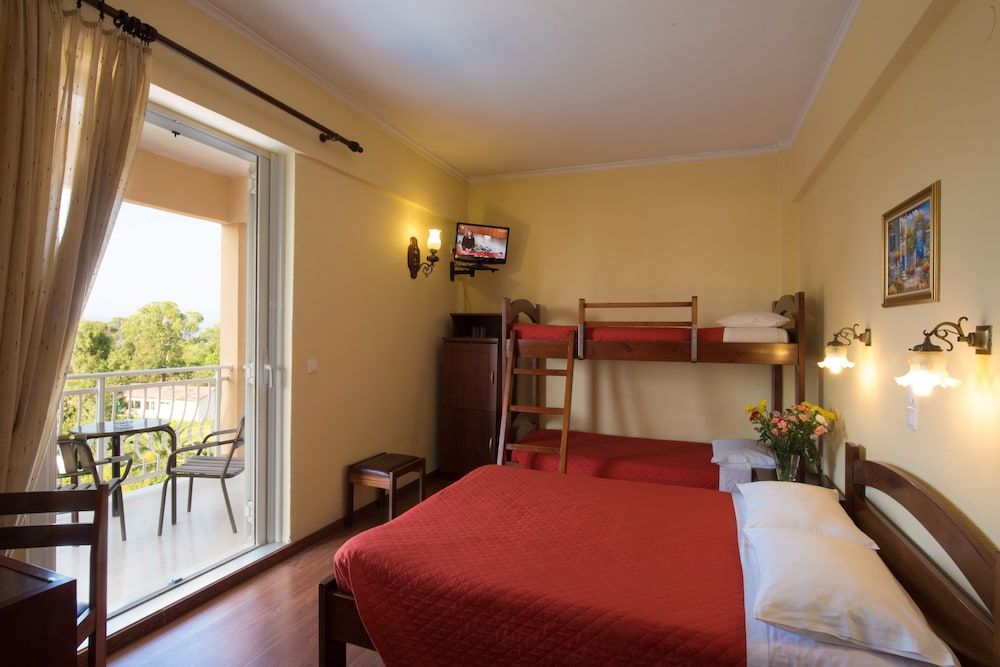Sunset Hotel Corfu Family Quadruple Room 3