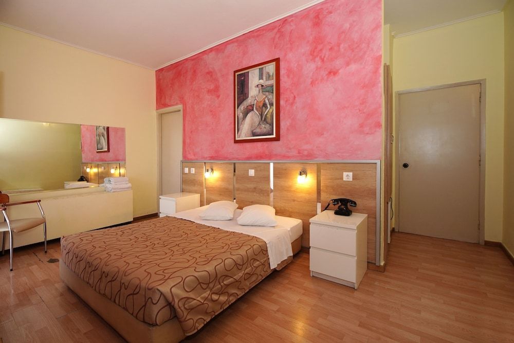 Hotel Socrates Double Room 3