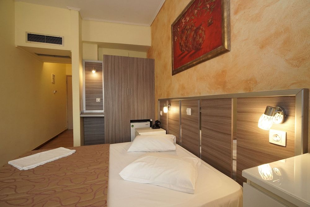 Hotel Socrates Double Room 29