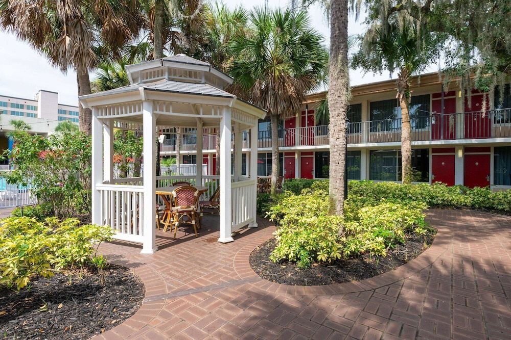 undefined Ramada by Wyndham Kissimmee Gateway 3