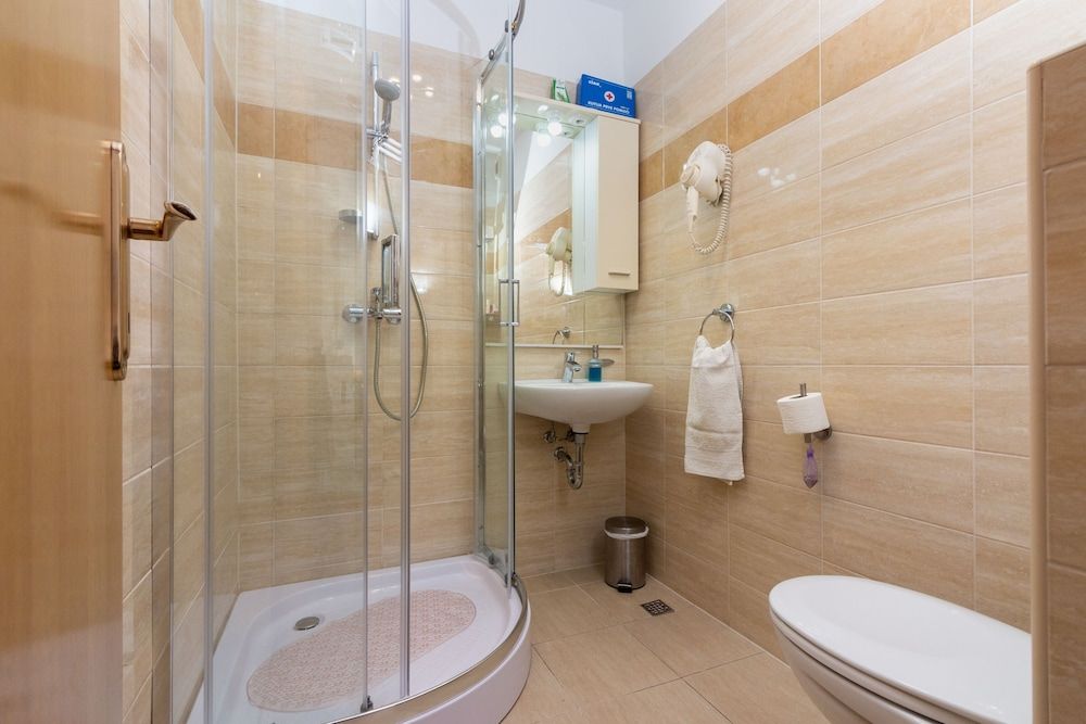 Apartments Cordis Premium Double Room 8