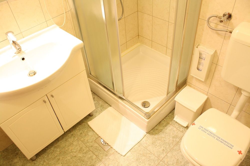 Hotel Mediteran Double or Twin Room, Balcony, Partial Sea View 9