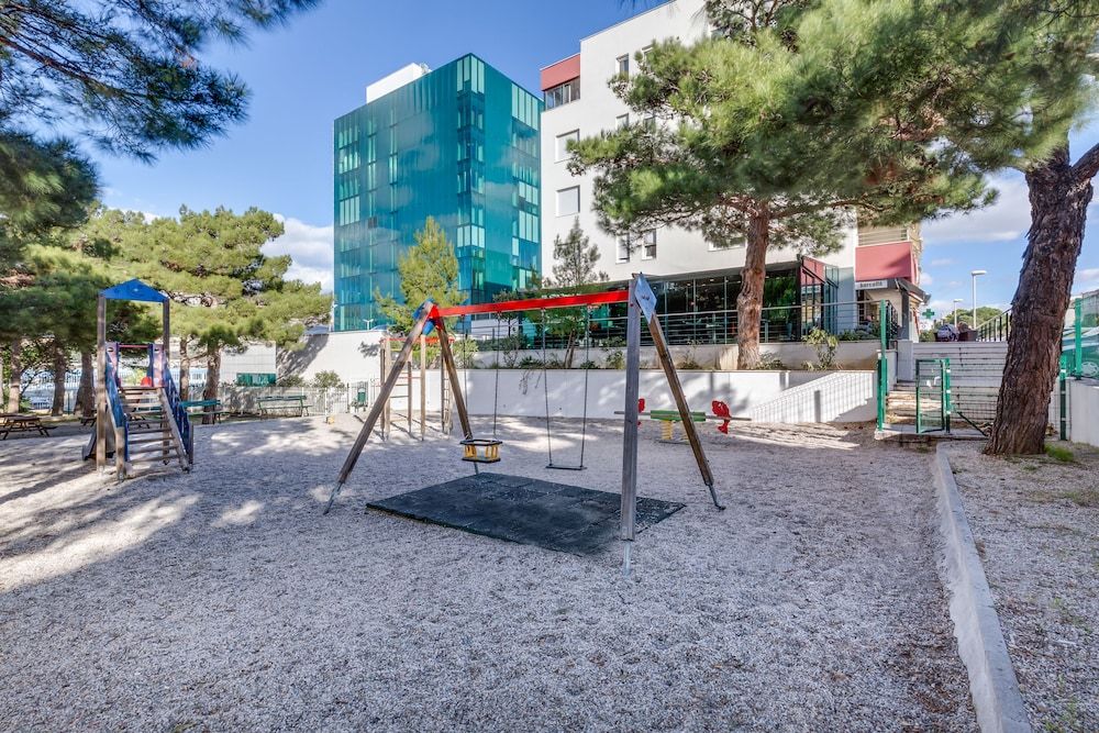 Children's Play Area