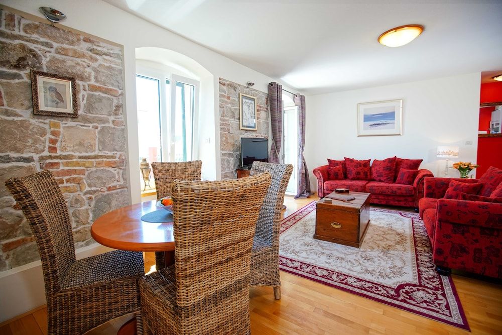 Zephyrus Boutique Accommodation Comfort Apartment, 2 Bedrooms, Terrace 13