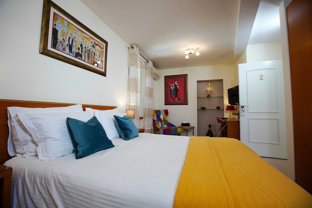 undefined Zephyrus Boutique Accommodation 2