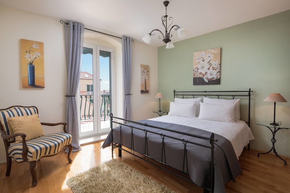 undefined Zephyrus Boutique Accommodation 6