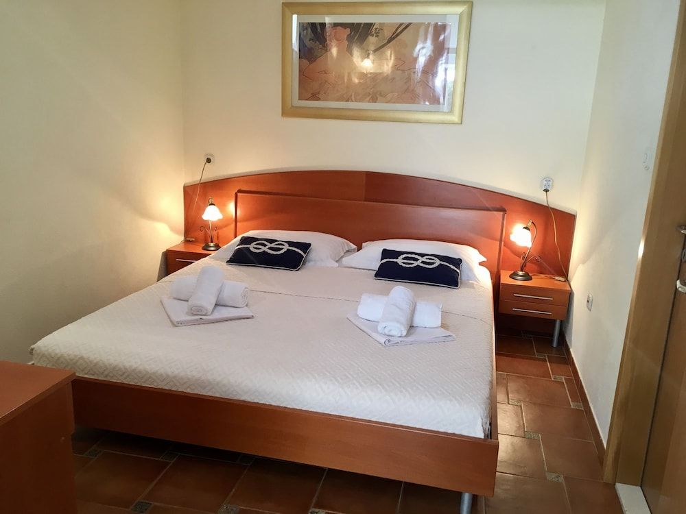 Apartment, 1 Bedroom, Garden View (Dupin)