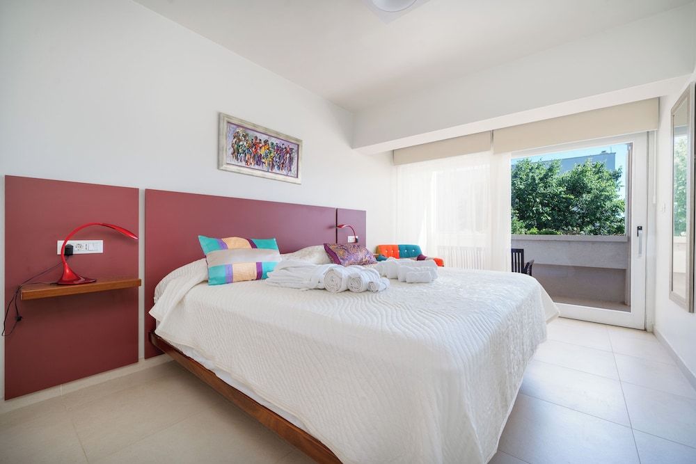 undefined Palace Lidija 10