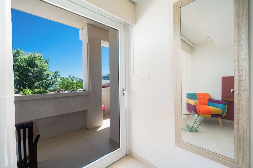 Palace Lidija Apartment, 1 Bedroom, Sea View 4