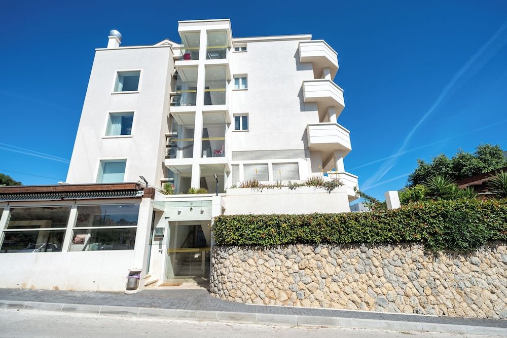 undefined Palace Lidija 5