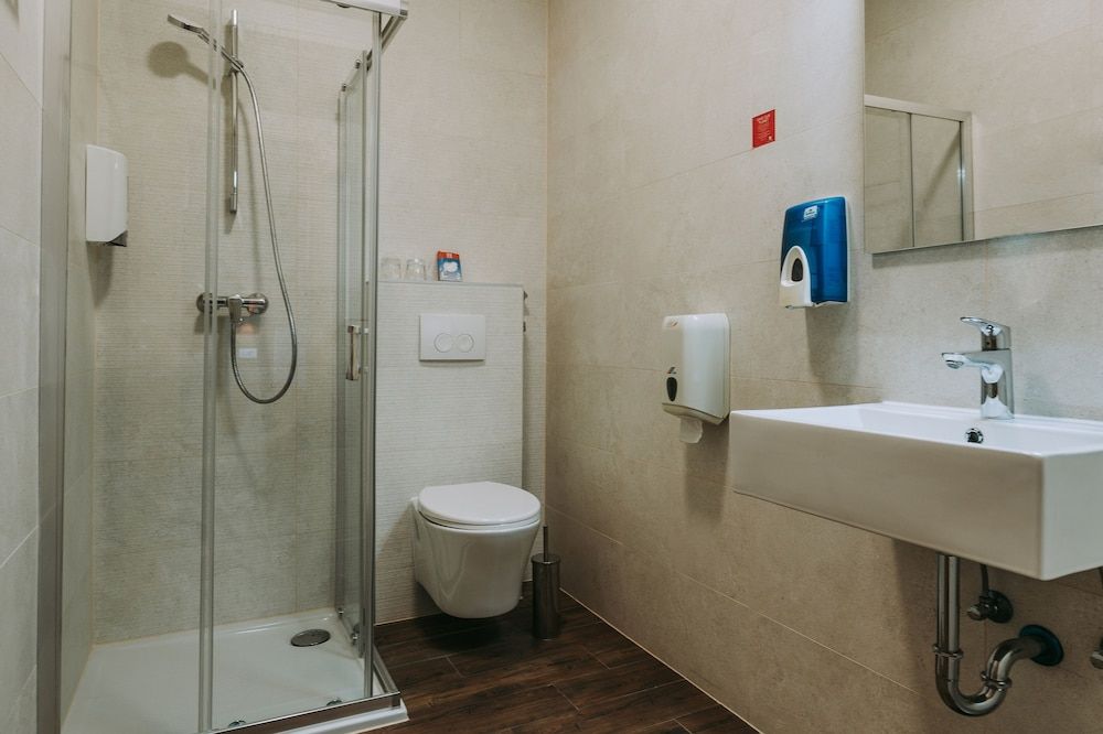 Hotel Slisko Standard Double Room, 1 Queen Bed (Low budget) 7