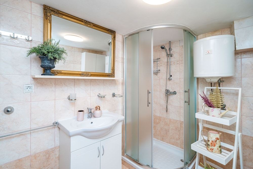 Apartments Plaza Standard Studio, 1 Double Bed 12