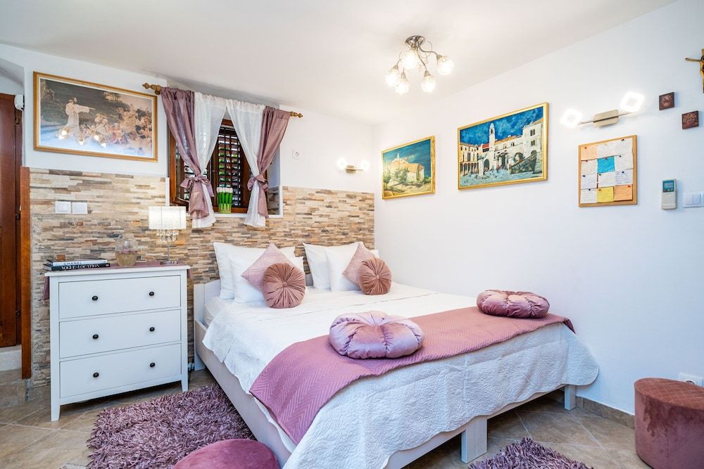 Apartments Plaza Standard Studio, 1 Double Bed 4