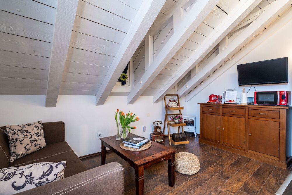 Apartments Plaza Apartment, 1 Bedroom, City View 15