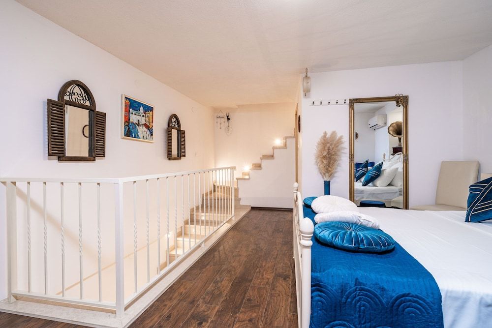 Apartments Plaza Apartment, 1 Bedroom, City View 7