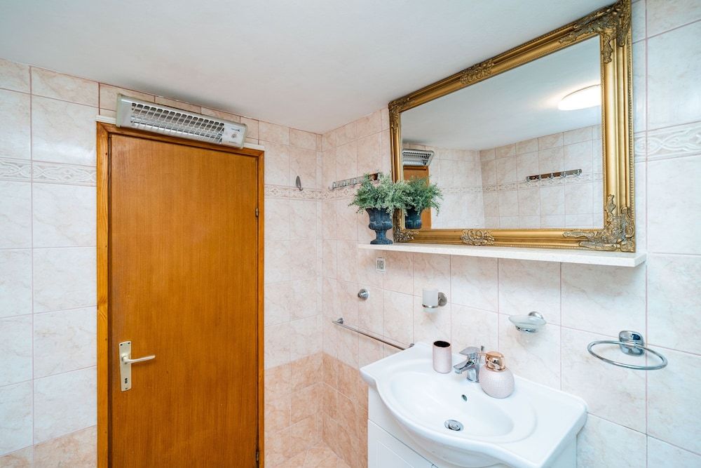 Apartments Plaza Standard Studio, 1 Double Bed 8