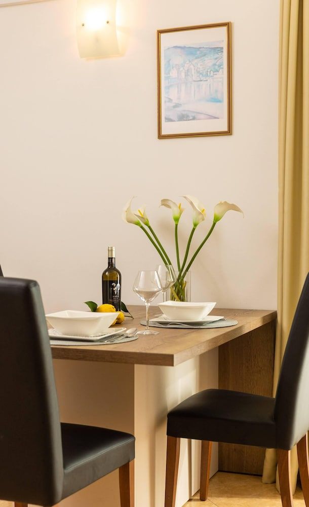 Villa Erna One-Bedroom Apartment with Balcony 11