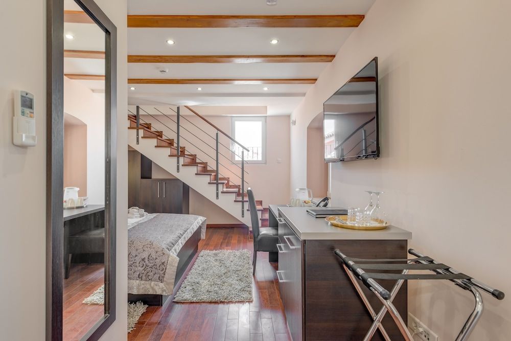 undefined Palace Suites Heritage Hotel – Adults Only