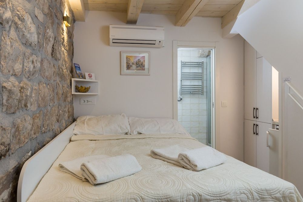 undefined Apartments Bottega 3