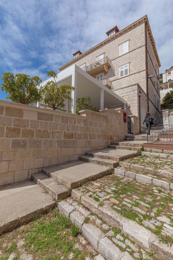 undefined Ragusina luxury apartments 8