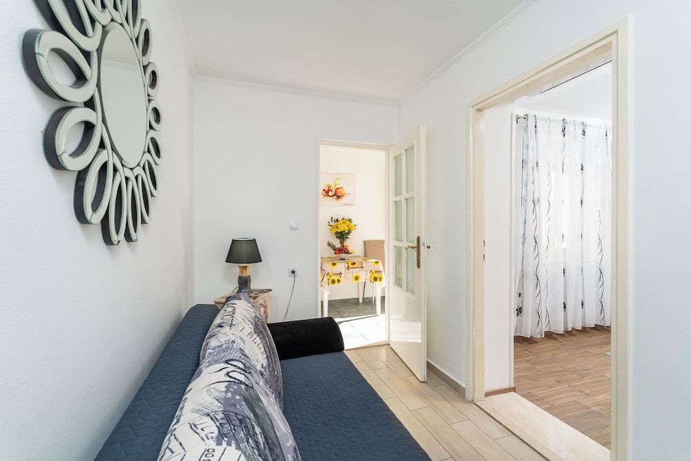 Apartments and Room Lora Apartment, 1 Bedroom, Terrace, Sea View 11