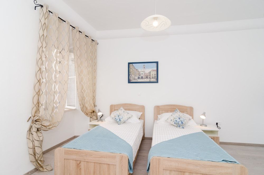 Rooms Tezoro Deluxe Studio, City View 3