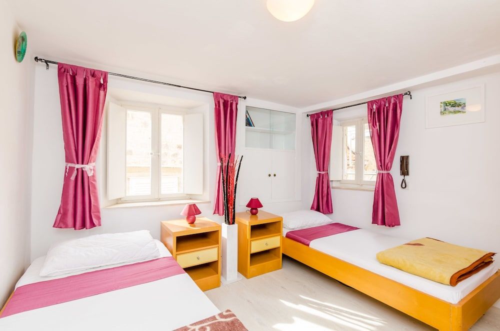 Rooms Jozomare