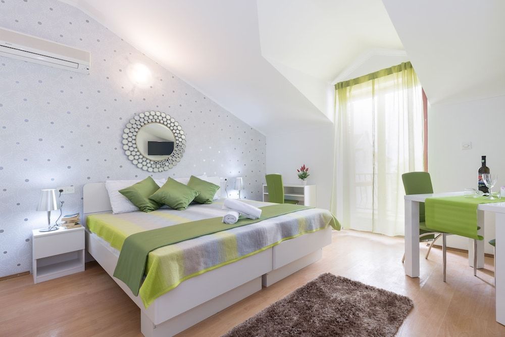 Classic Studio, 1 Bedroom, Balcony, Sea View