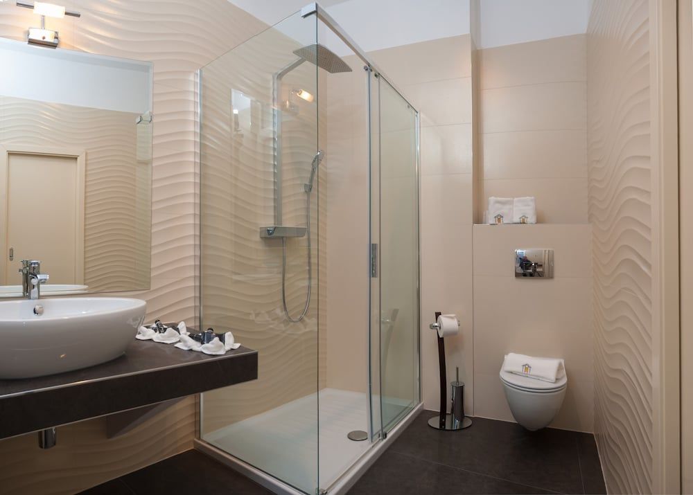 Heritage Hotel Antique Split Superior Double or Twin Room 9