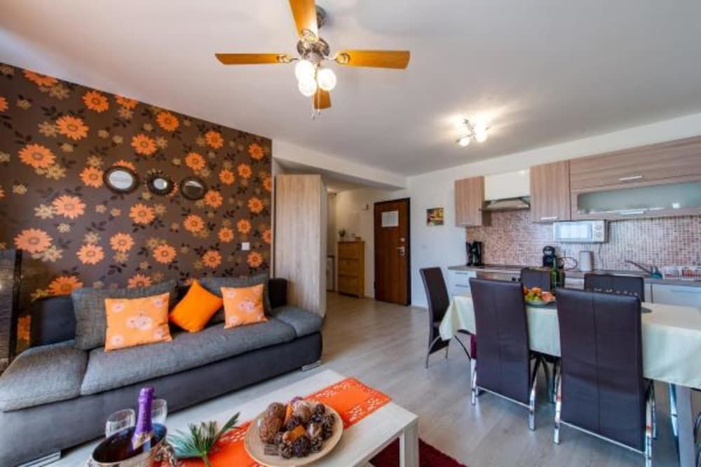 Soline Bay Seashore Residence Luxury Apartment, 2 Bedrooms, Balcony, Sea View 2