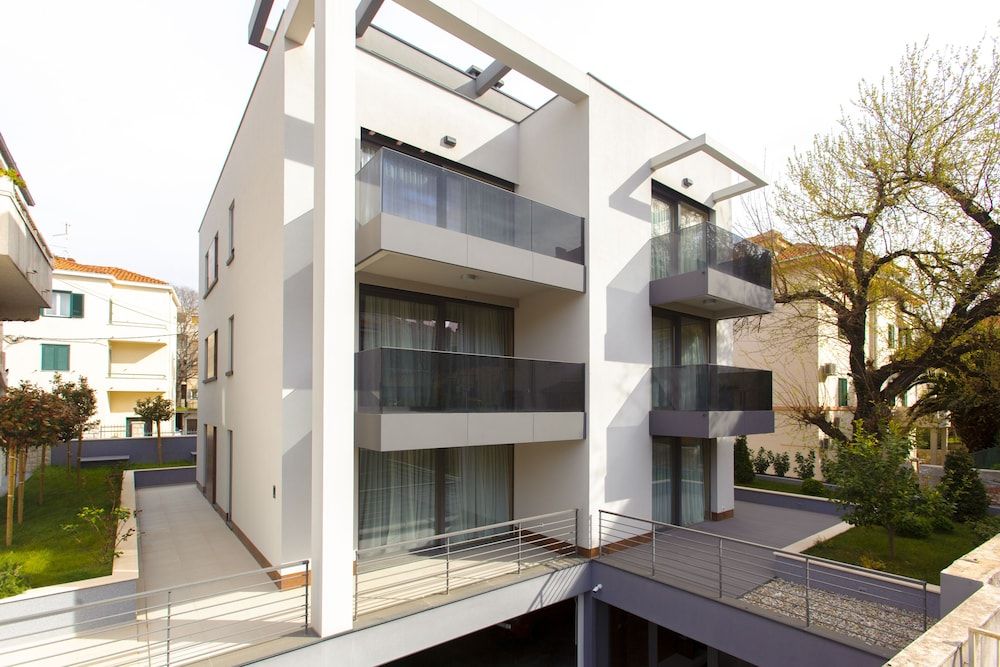 undefined Residence by Vestibul Palace 2