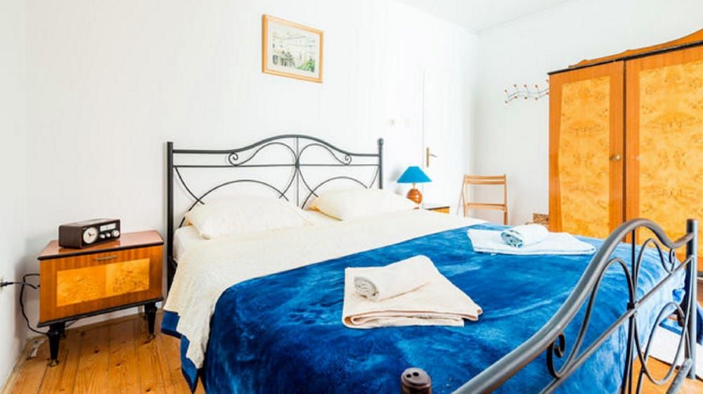 Double Room with Shared Terrace