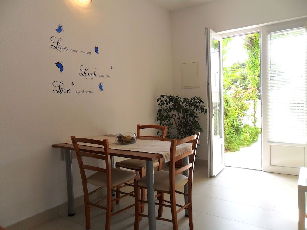 Apartments Pera Superior Apartment, 1 Bedroom, Terrace, Sea View 5