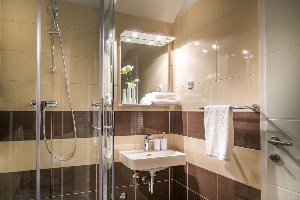 Split Oasis Apartments Superior Studio 10