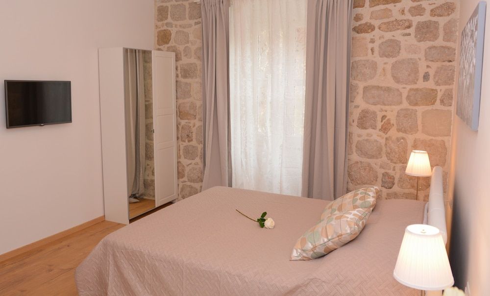 undefined Rilati Old Town Palace