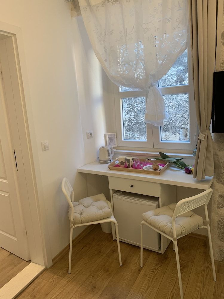 Rilati Old Town Palace City Double or Twin Room 11