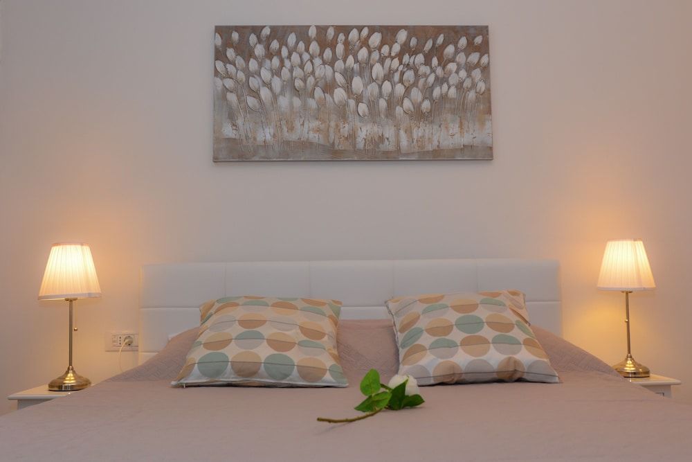 undefined Rilati Old Town Palace 6