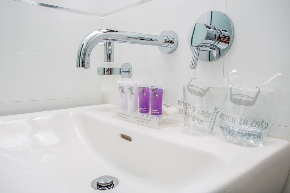 Hotel Jona Standard Room, Partial Sea View 14