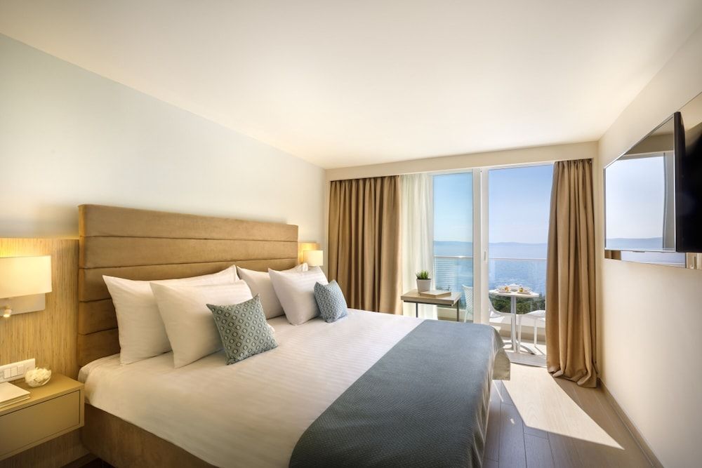 Room for 2 Seaview - Designed for Adults