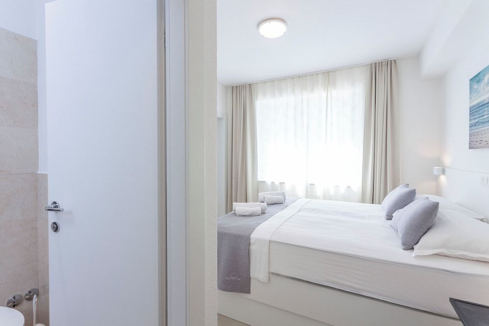 Sunset Split Rooms Quadruple Room, 2 Bedrooms, Balcony, Sea View 6