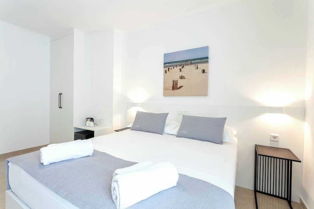 2 Bedroom, Ocean View, Balcony/Patio