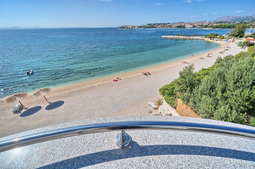 Sunset Split Rooms Quadruple Room, Balcony, Sea View 32