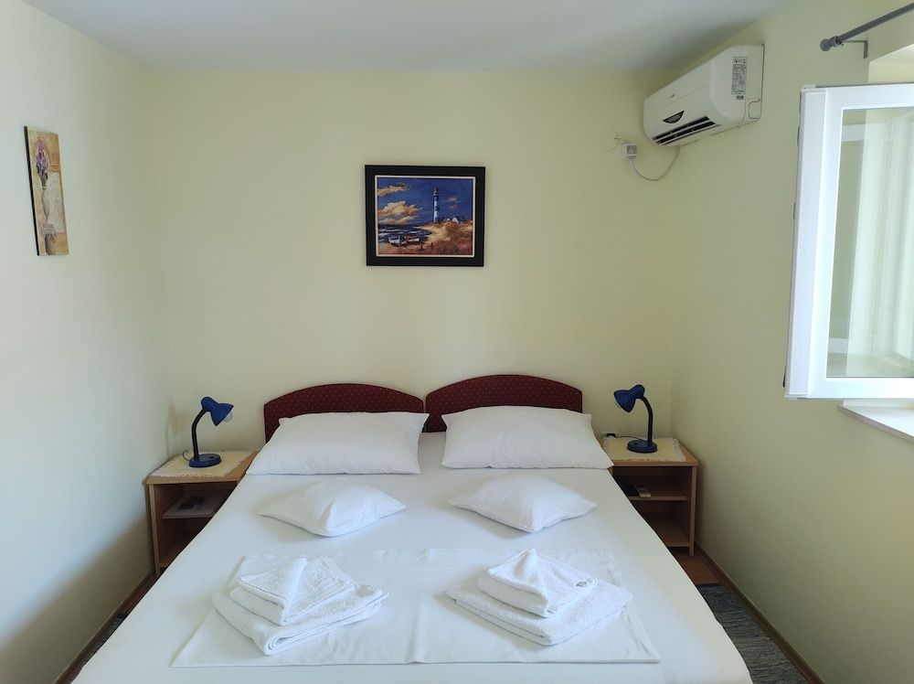 Anna Guesthouse Studio 8