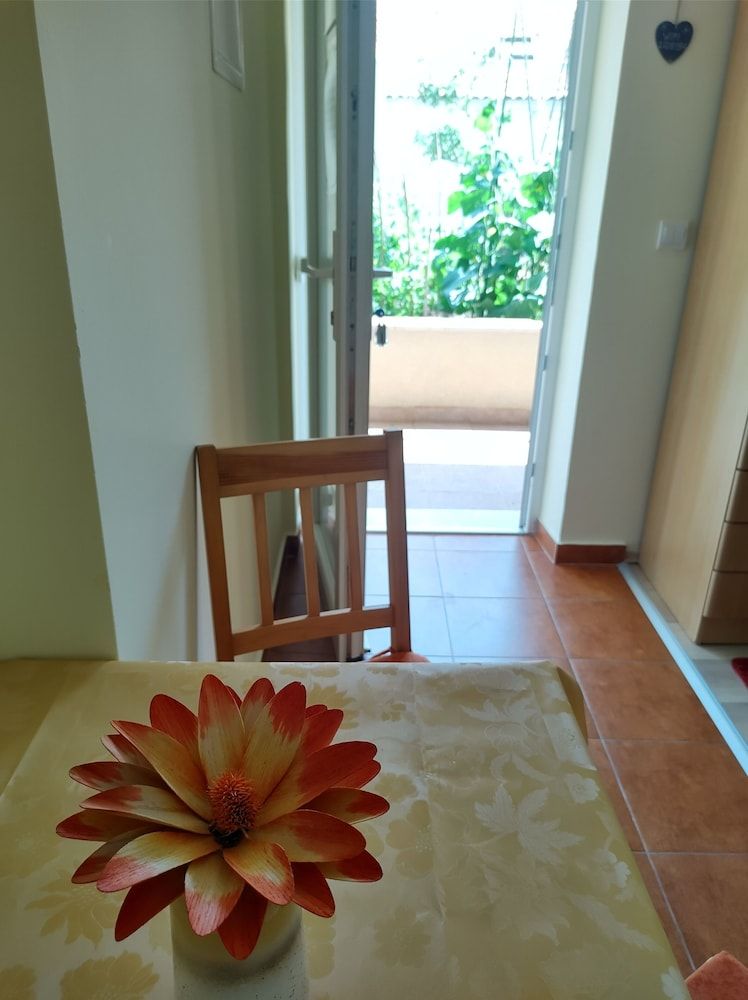 Anna Guesthouse Studio 6