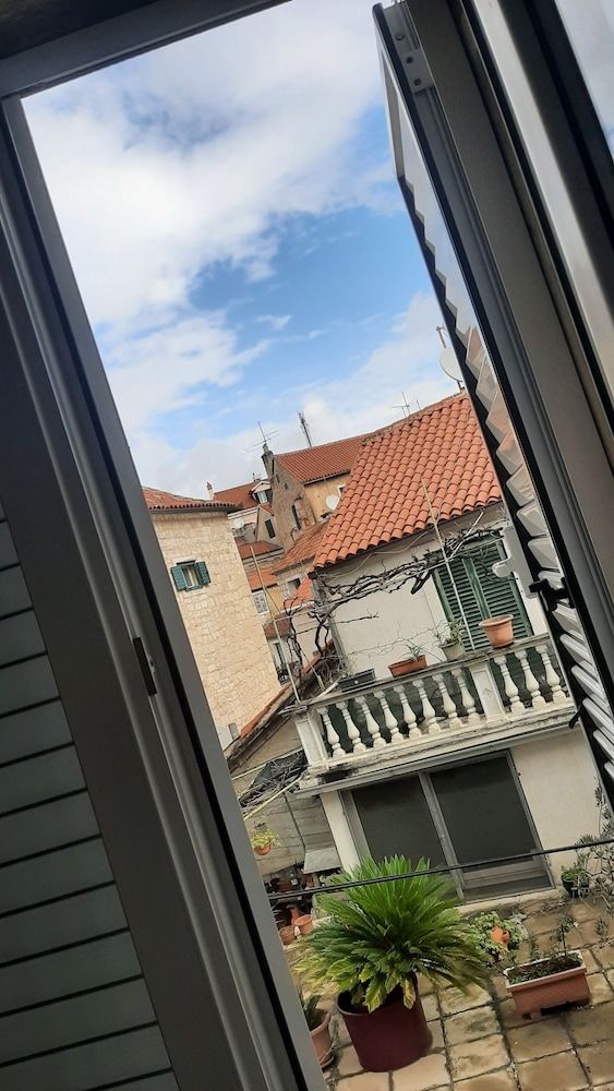 undefined Hotel Adriana 9