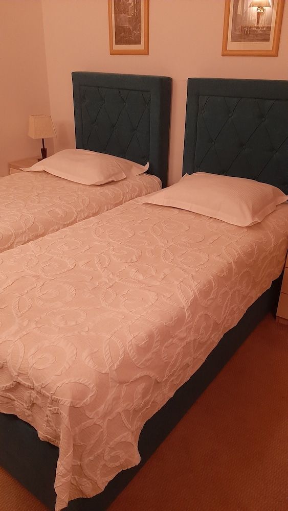 Hotel Adriana Standard Twin Room 2